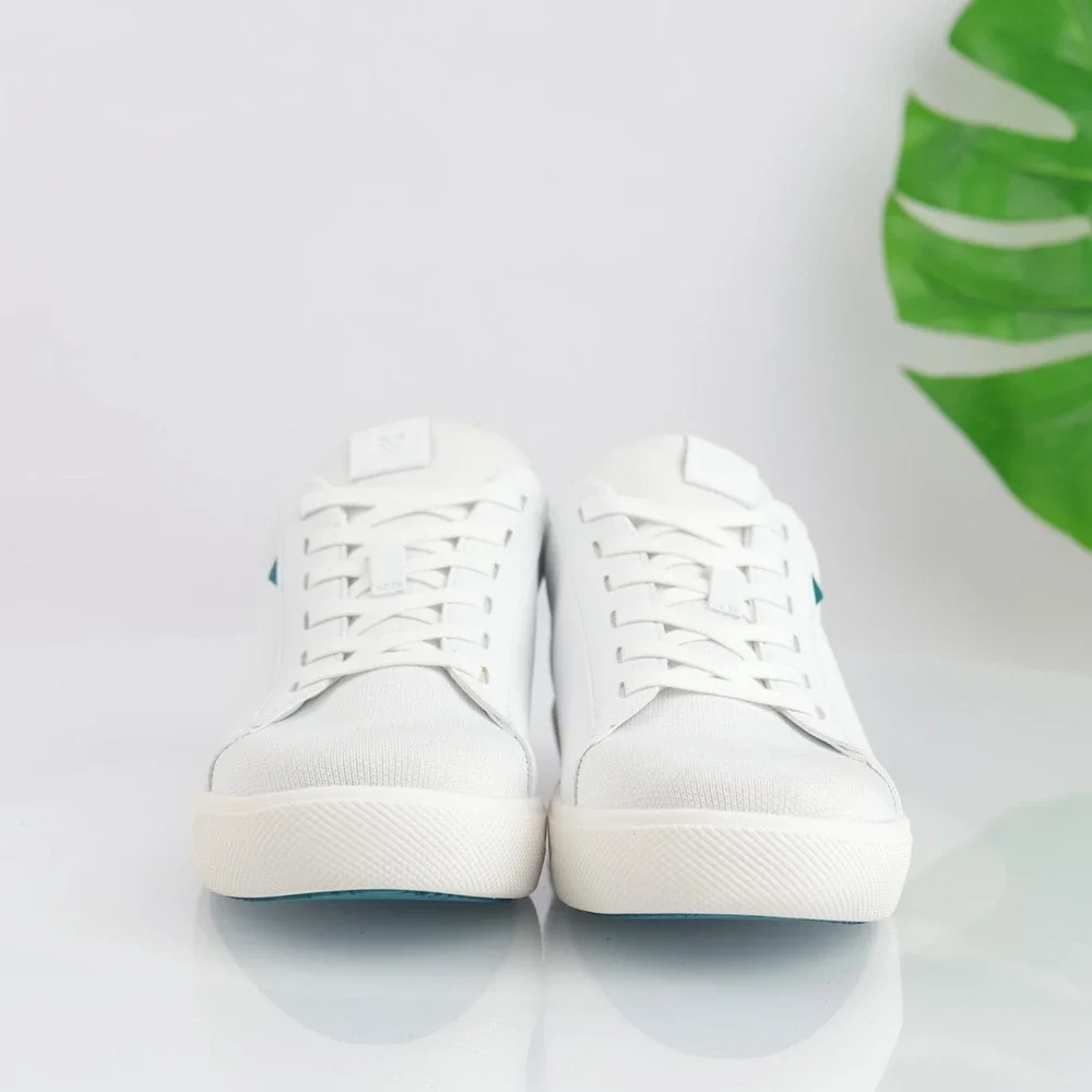 Vessi Womens Soho Sneaker Size 9 Waterproof White Vegan Leather Lace Up Shoe Low